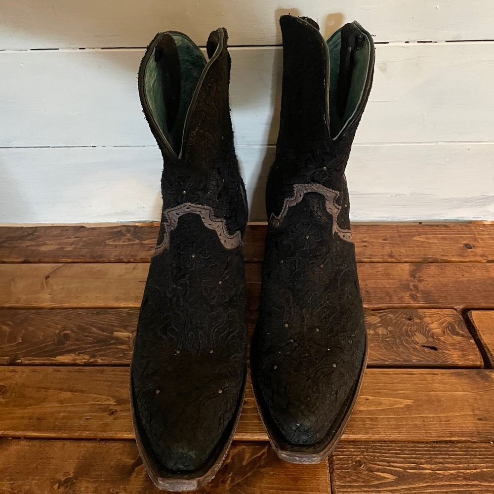 Corral black ankle boots size 9